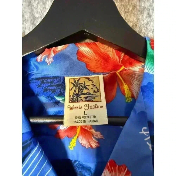 Winnie Fashion Blue Made in Hawaii Floral Shirt - Large - Picture 3 of 4